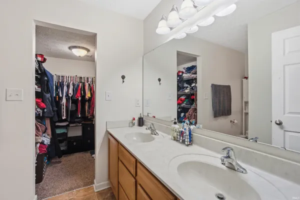 $224,900 | 4209 Wildoner Drive, Marion, IN 46953