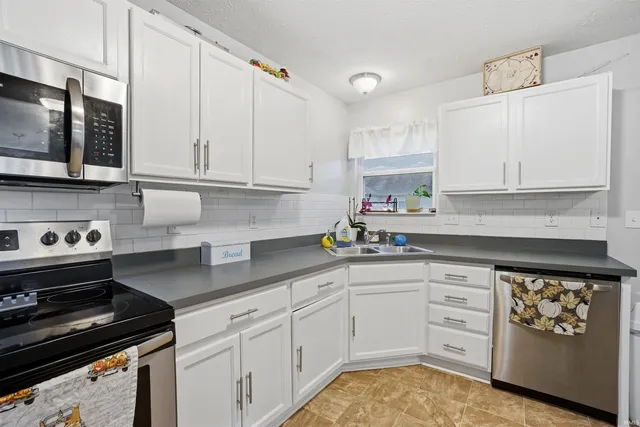 $229,900 | 4209 Wildoner Drive, Marion, IN 46953