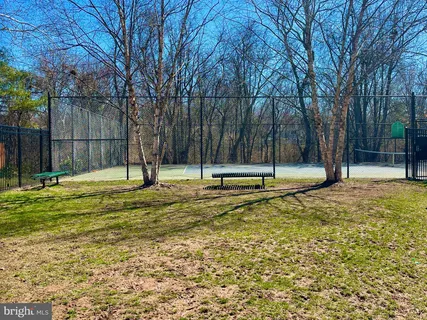 $415,000 | 4141 Pleasant Meadow Court, Unit 93D, Chantilly, VA 20151