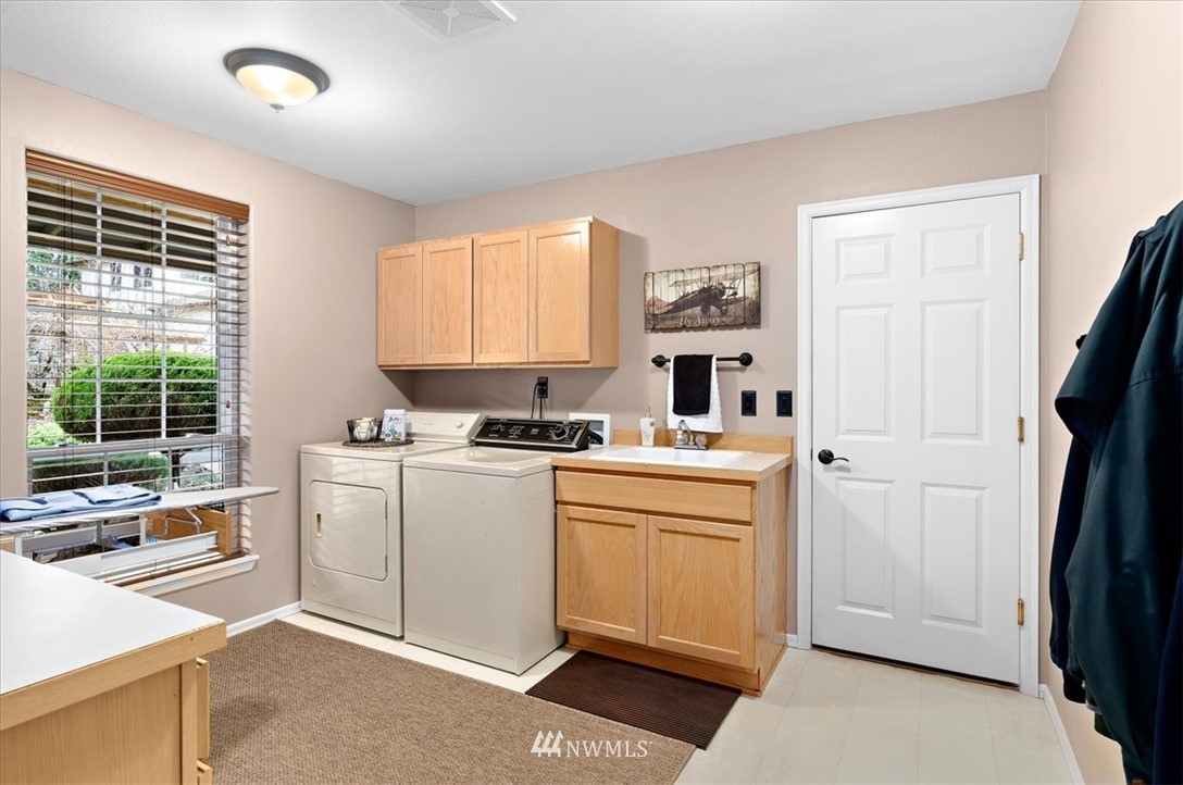 15410 91st Place Northeast Bothell, WA 98011 - Photo 19 of 40 Gallery Image 19
