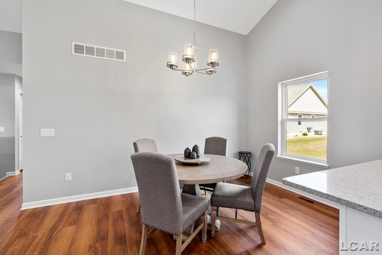 1203 Ridge Lane Tecumseh, MI 49286 - Photo 17 of 32 50127036-16.JPG