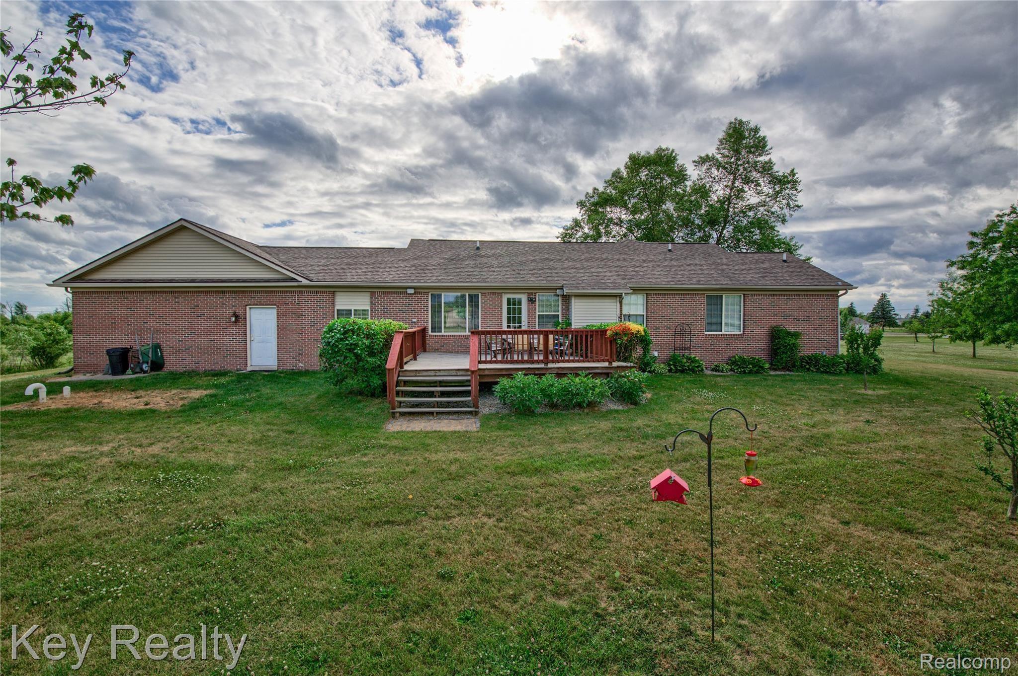 12936 Pine Ridge Drive Carleton, MI 48117 - Photo 11 of 36 smaller 12936 Pine Ridge-10.jpg