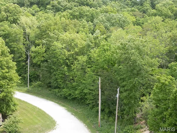 $65,000 | 40 Winding Lane, Troy, MO 63379