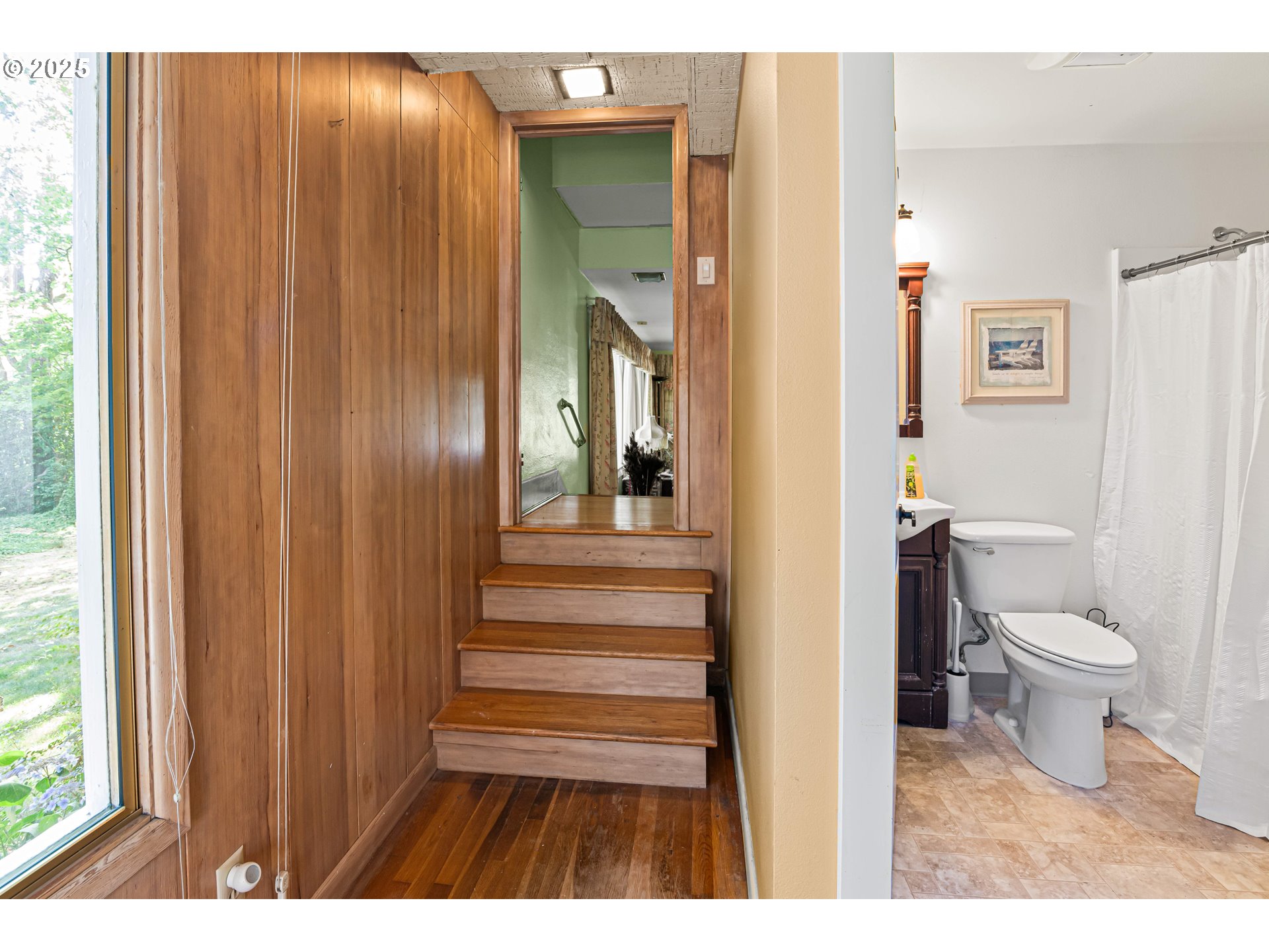 220 24th Street Southeast Salem, OR 97301 - Photo 18 of 38