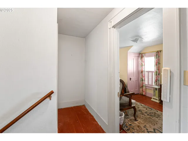 $515,000 | 220 24th Street Southeast, Salem, OR 97301