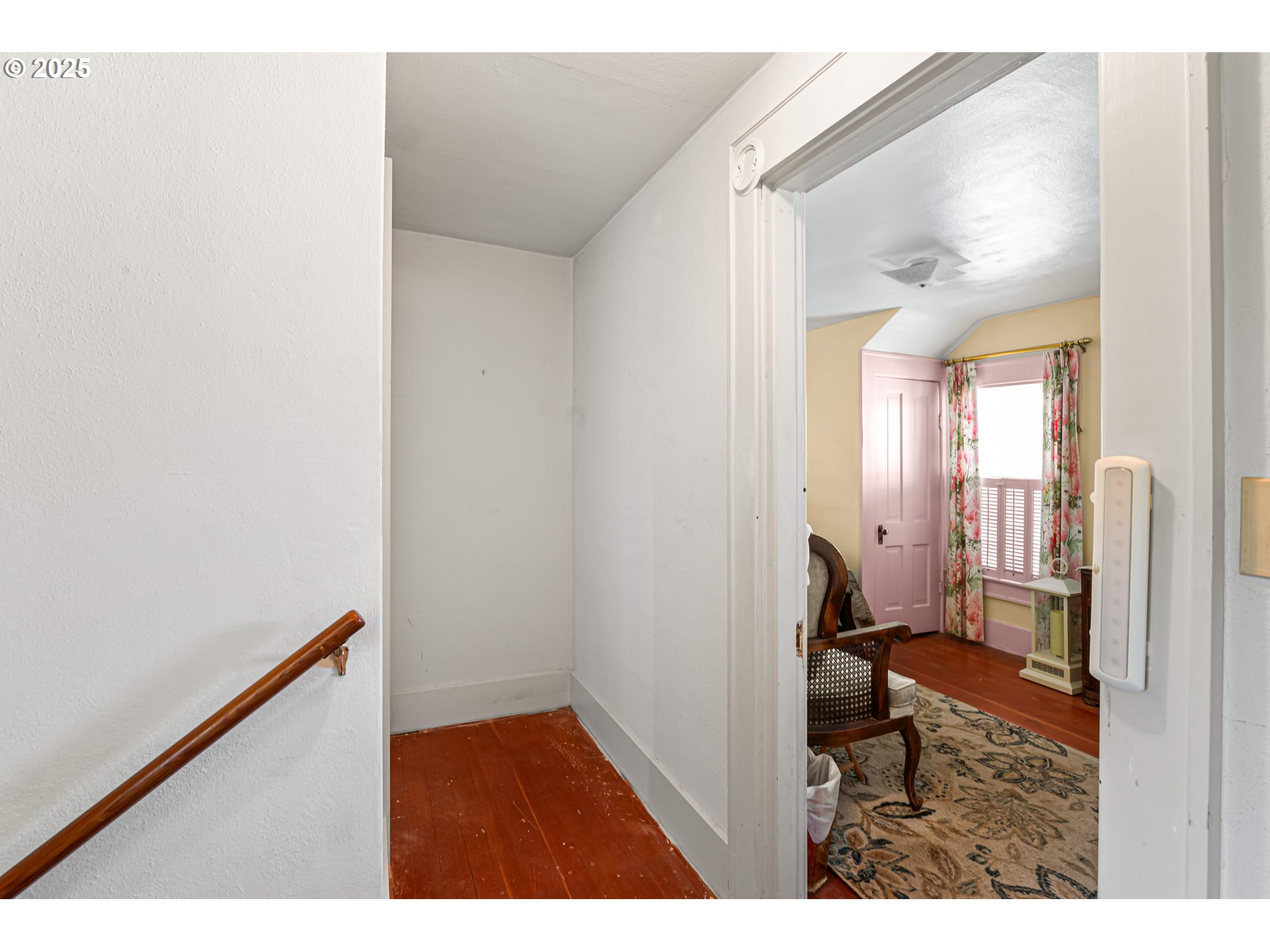 220 24th Street Southeast Salem, OR 97301 - Photo 25 of 38