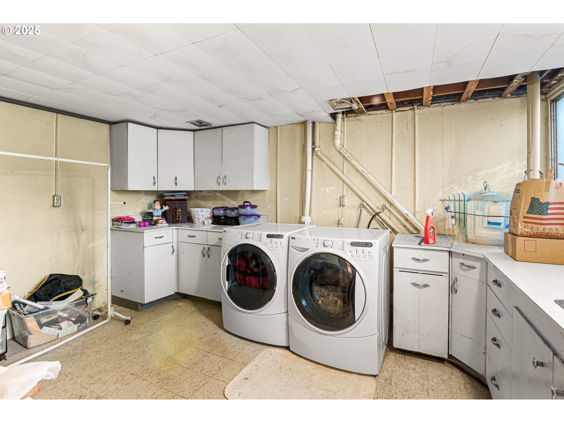 220 24th Street Southeast Salem, OR 97301 - Photo 26 of 38