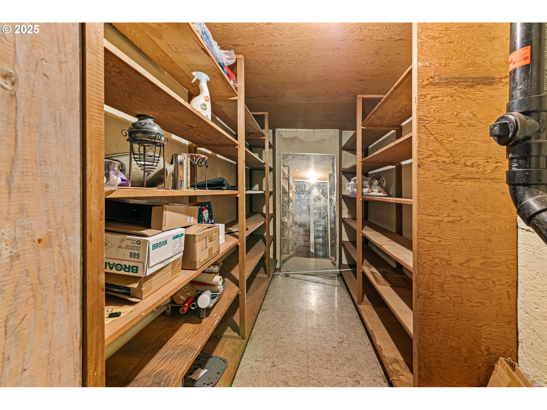 220 24th Street Southeast Salem, OR 97301 - Photo 27 of 38