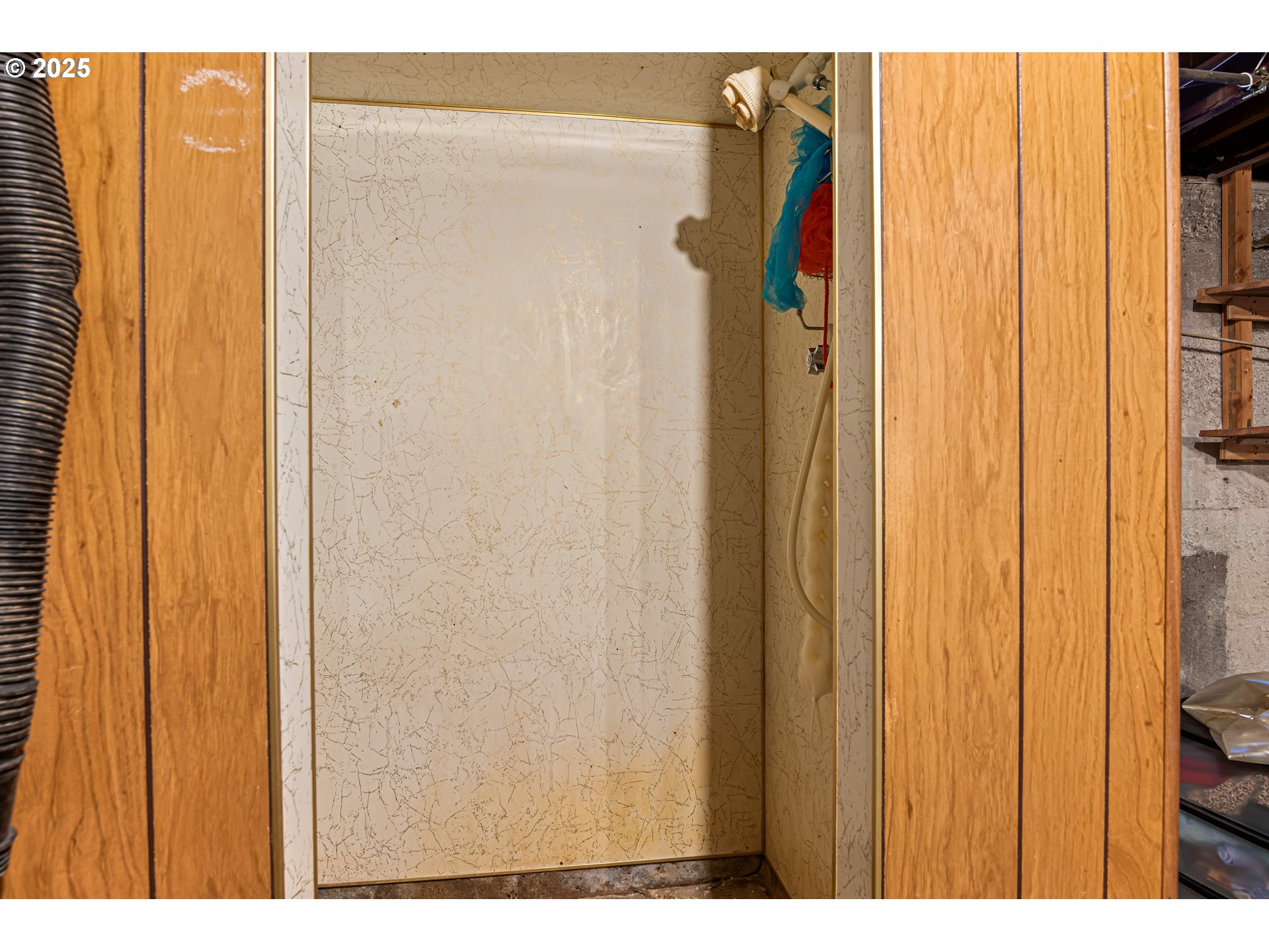 220 24th Street Southeast Salem, OR 97301 - Photo 30 of 38