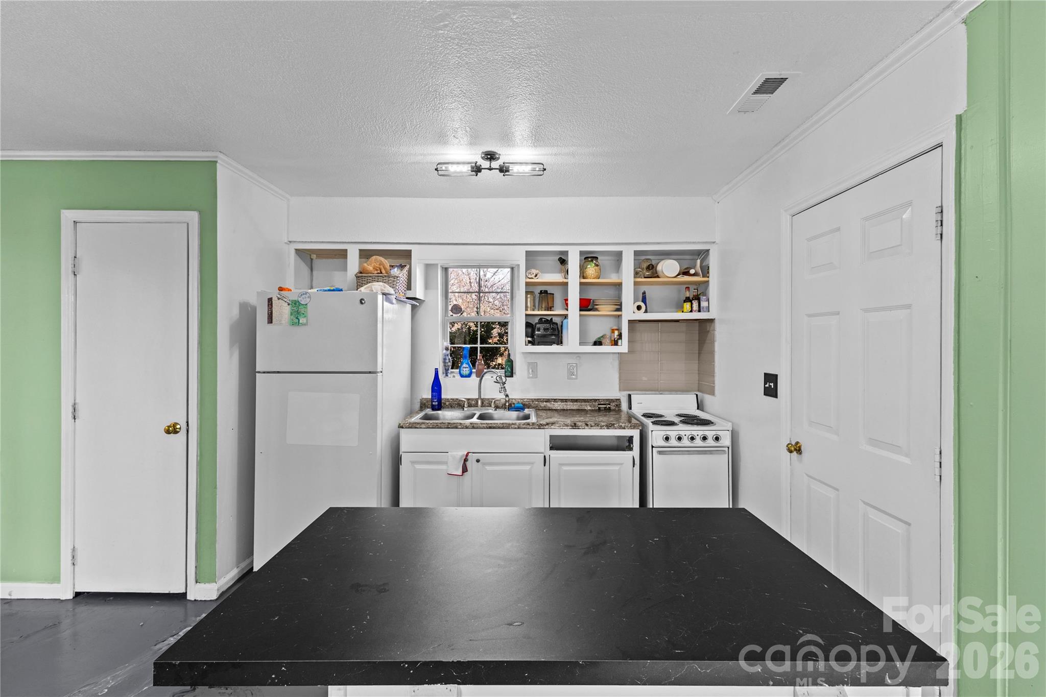 117 Robinson Avenue Matthews, NC 28104 - Photo 30 of 39