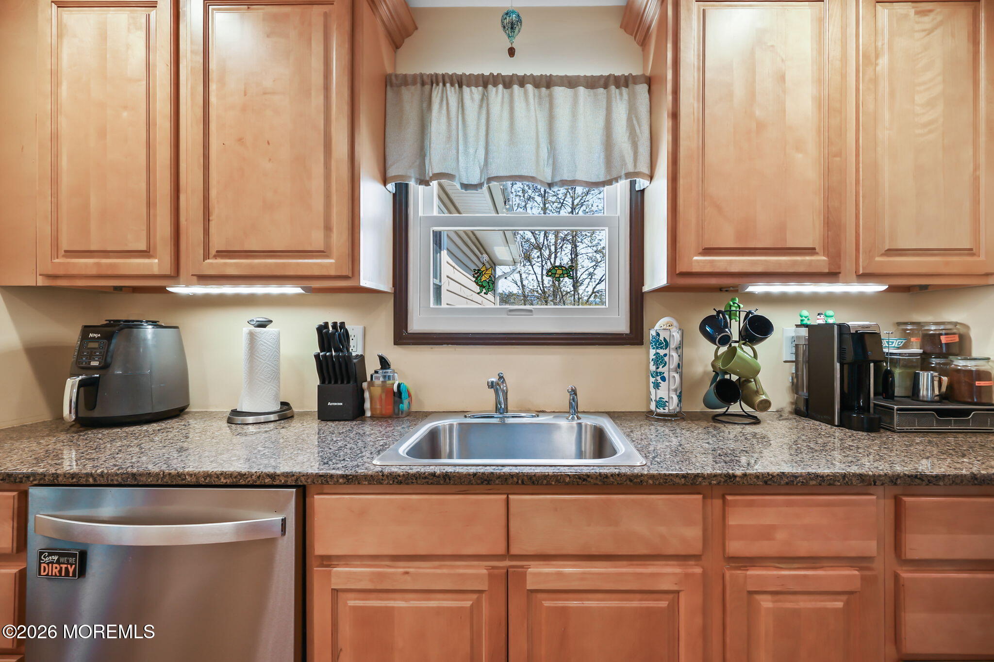 4 Spruce Road Howell, NJ 07731 - Photo 11 of 35 19-web-or-mls-LPM_2753