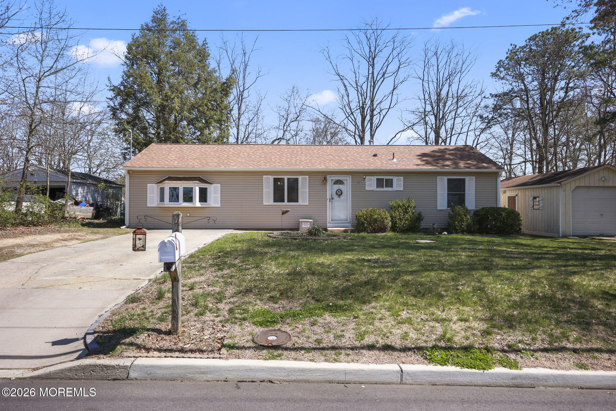 4 Spruce Road Howell, NJ 07731 - Photo 2 of 35 4-web-or-mls-LPM_2823