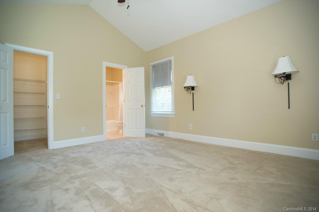7725 Rathlin Court Charlotte, NC 28270 - Photo 12 of 16