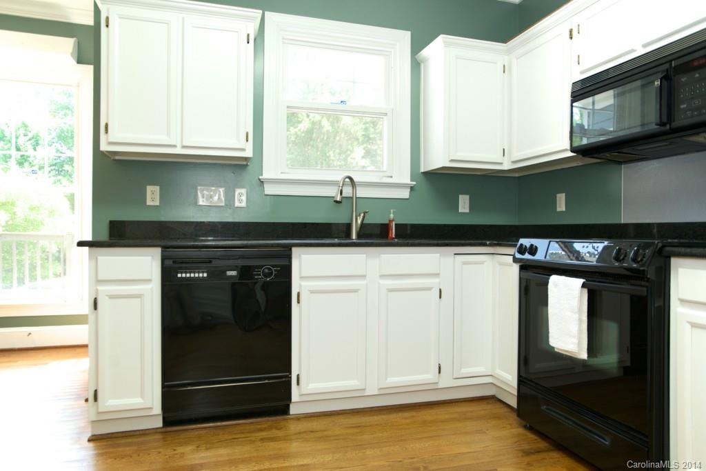 7725 Rathlin Court Charlotte, NC 28270 - Photo 4 of 16