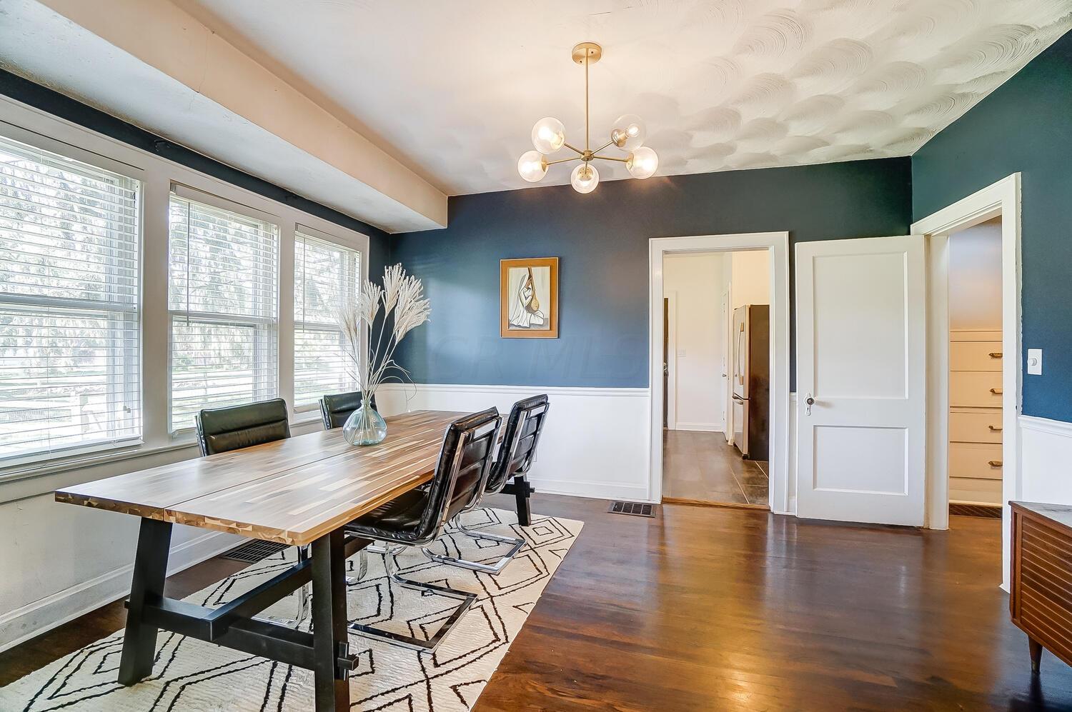 510 Agler Road Columbus, OH 43230 - Photo 12 of 31