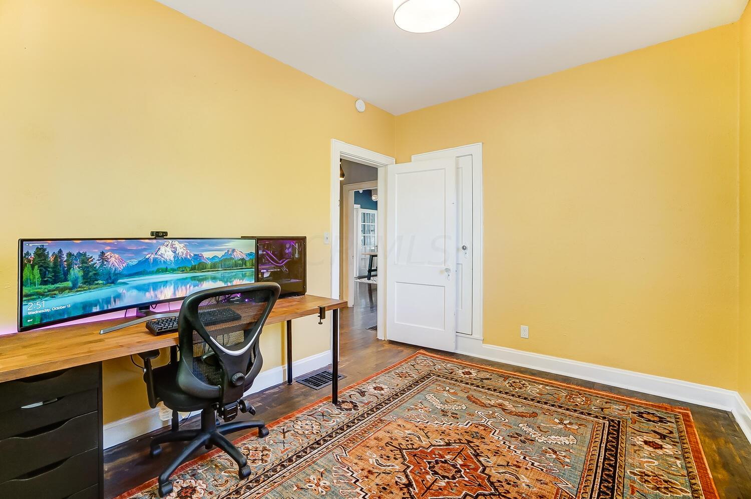 510 Agler Road Columbus, OH 43230 - Photo 26 of 31