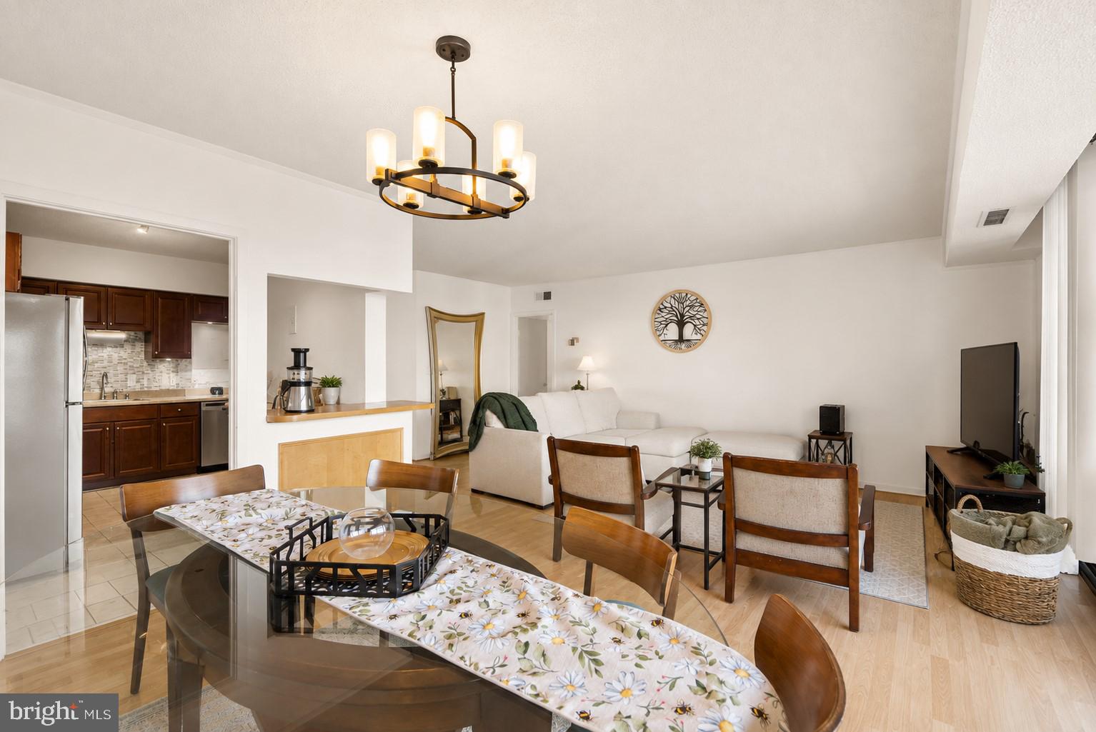 5505 Seminary Road, Unit 407N Falls Church, VA 22041 - Photo 10 of 21 Gallery Image 10