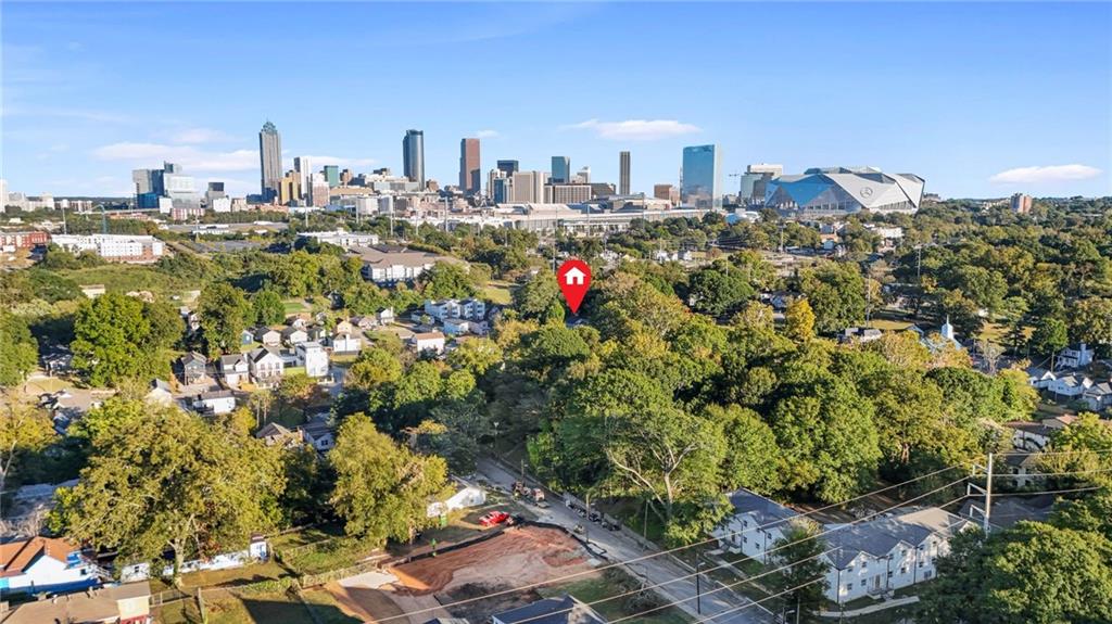 420 Griffin Street Northwest Atlanta, GA 30318 - Photo 36 of 40 a view of a city