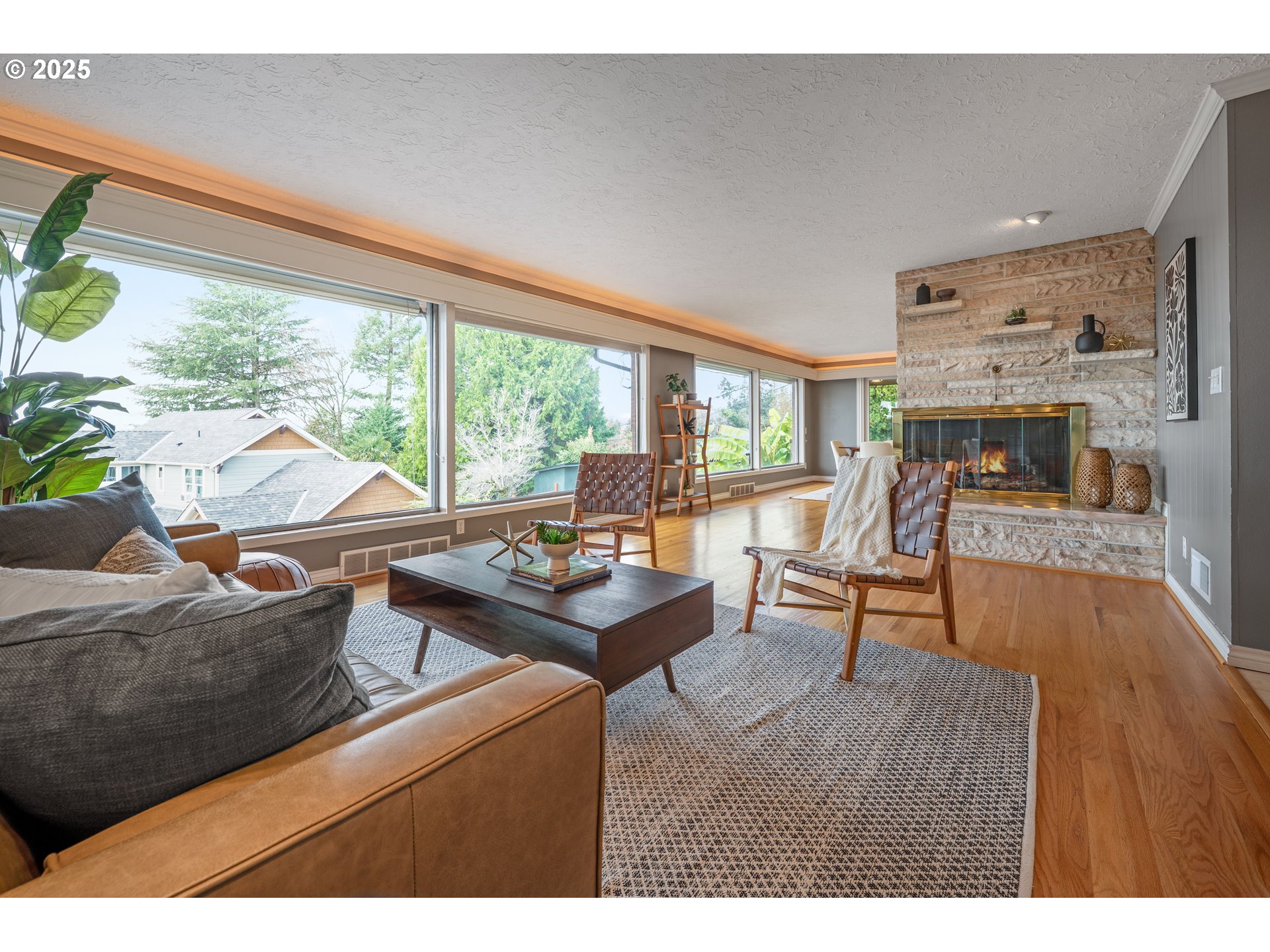 6255 Southwest Tower Way Portland, OR 97221 - Photo 8 of 48 Gallery Image 8