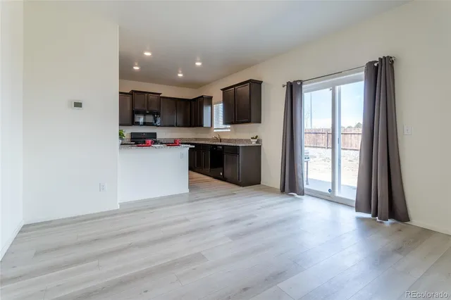 $418,900 | 325 Thomas Avenue, Keenesburg, CO 80643