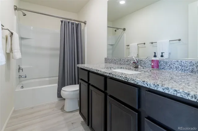 $418,900 | 325 Thomas Avenue, Keenesburg, CO 80643