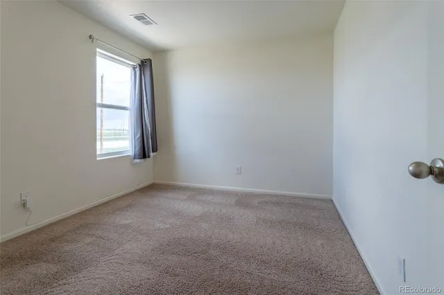 $418,900 | 325 Thomas Avenue, Keenesburg, CO 80643