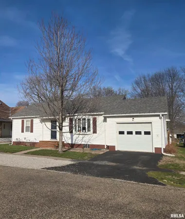 $99,500 | 104 Coriell Street, Green Valley, IL 61534