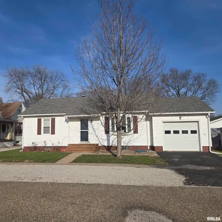 $99,500 | 104 Coriell Street, Green Valley, IL 61534