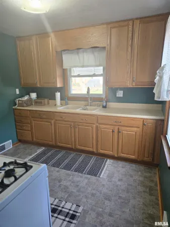 $99,500 | 104 Coriell Street, Green Valley, IL 61534