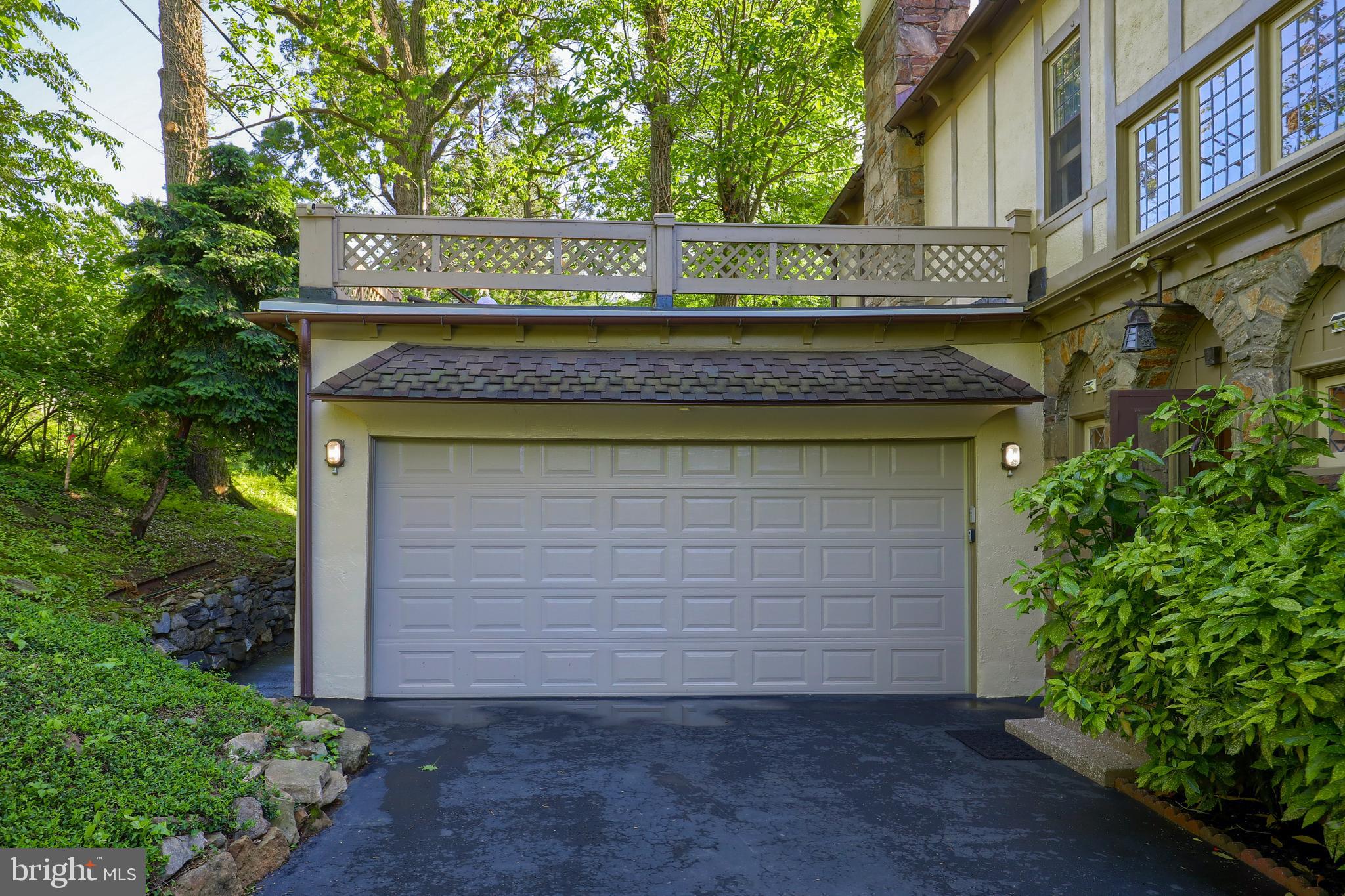 1415 Alsace Road Reading, PA 19604 - Photo 19 of 86 Garage