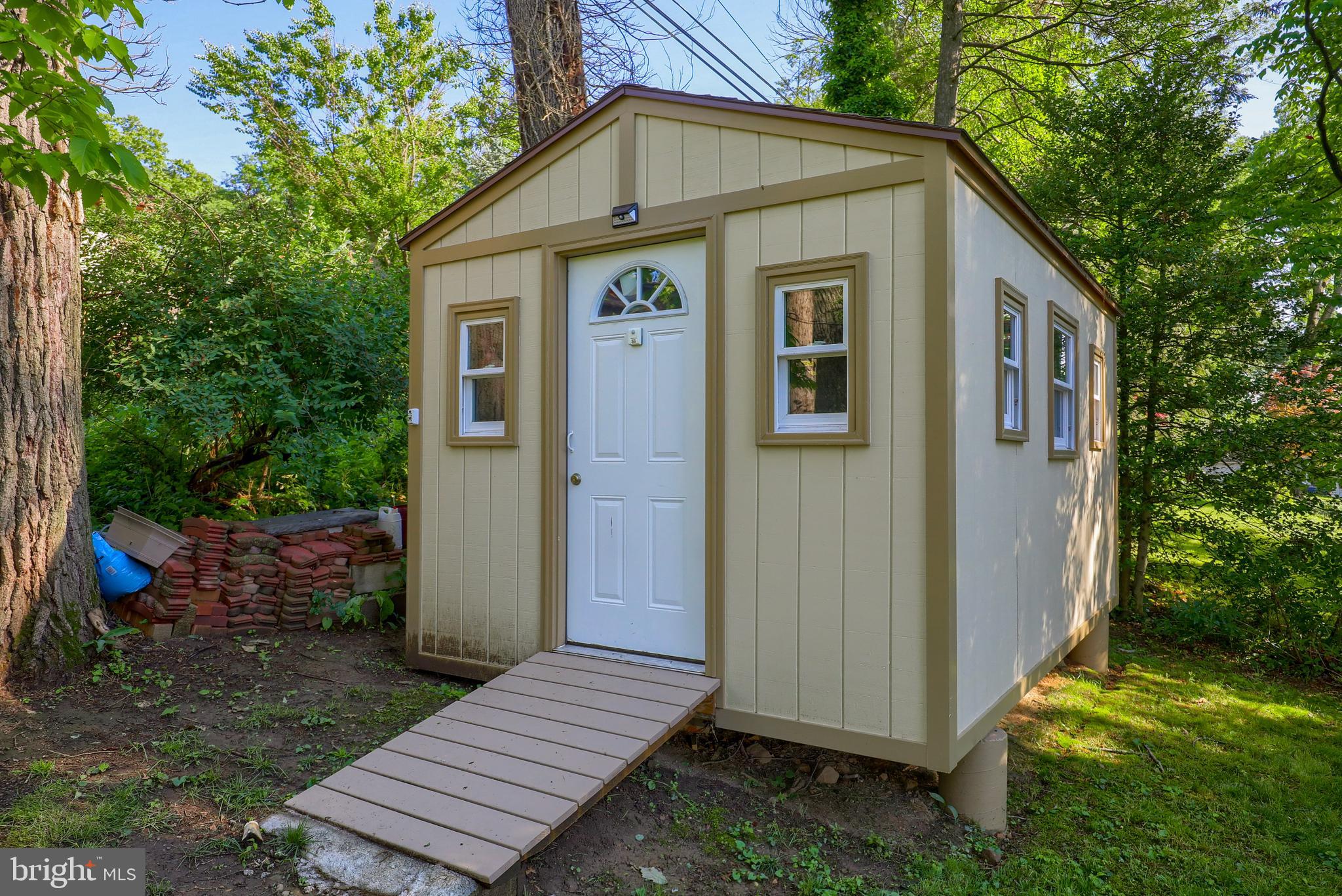 1415 Alsace Road Reading, PA 19604 - Photo 28 of 86 Shed
