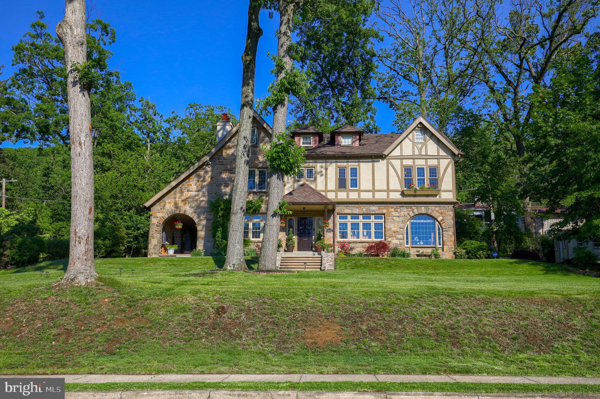 1415 Alsace Road Reading, PA 19604 - Photo 31 of 86 Front