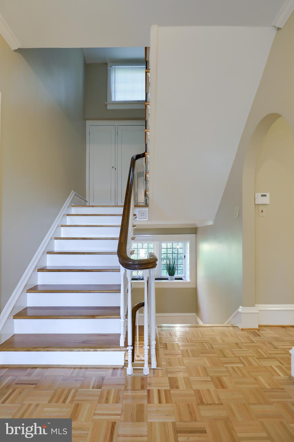 1415 Alsace Road Reading, PA 19604 - Photo 80 of 86 Staircase