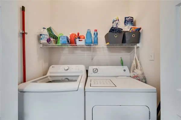 $299,900 | 801 Luther Street West, Unit 1601, College Station, TX 77840