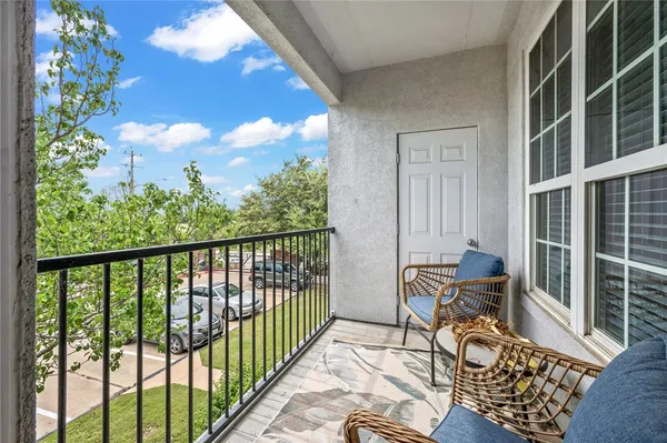 $299,900 | 801 Luther Street West, Unit 1601, College Station, TX 77840