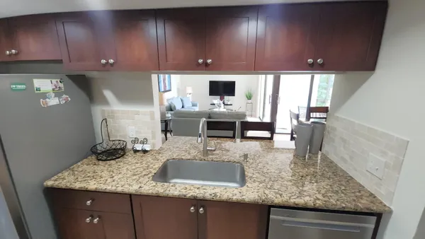 $5,500 | 1915 Lavers Circle, Unit E107, Delray Beach, FL 33444