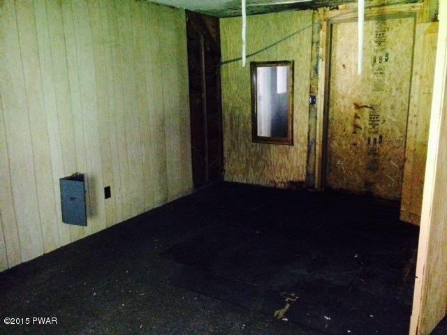 357 Kuhn Hill Road Greentown, PA 18426 - Photo 6 of 6