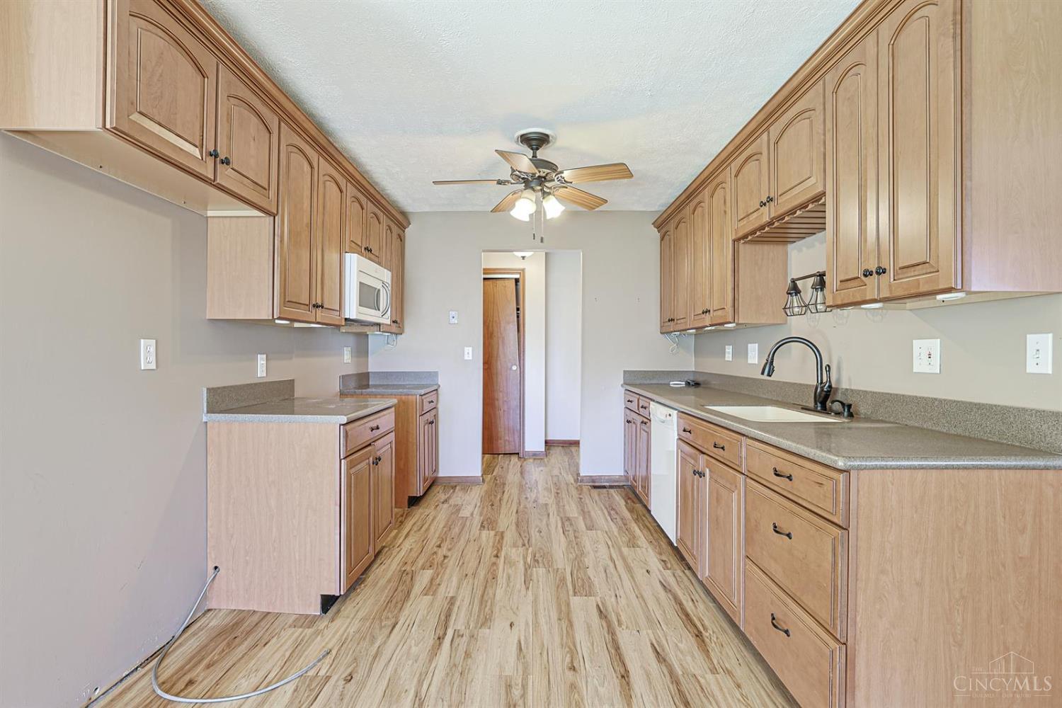 5665 River Road Fairfield, OH 45014 - Photo 17 of 41