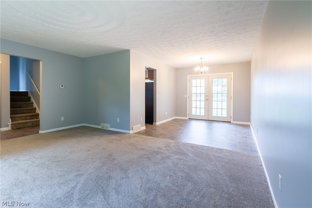 7415 Hughes Road Ravenna, OH 44266 - Photo 12 of 33
