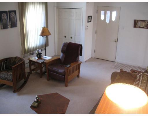 5501 Raleigh Street Pittsburgh, PA 15217 - Photo 3 of 12 Living Room.