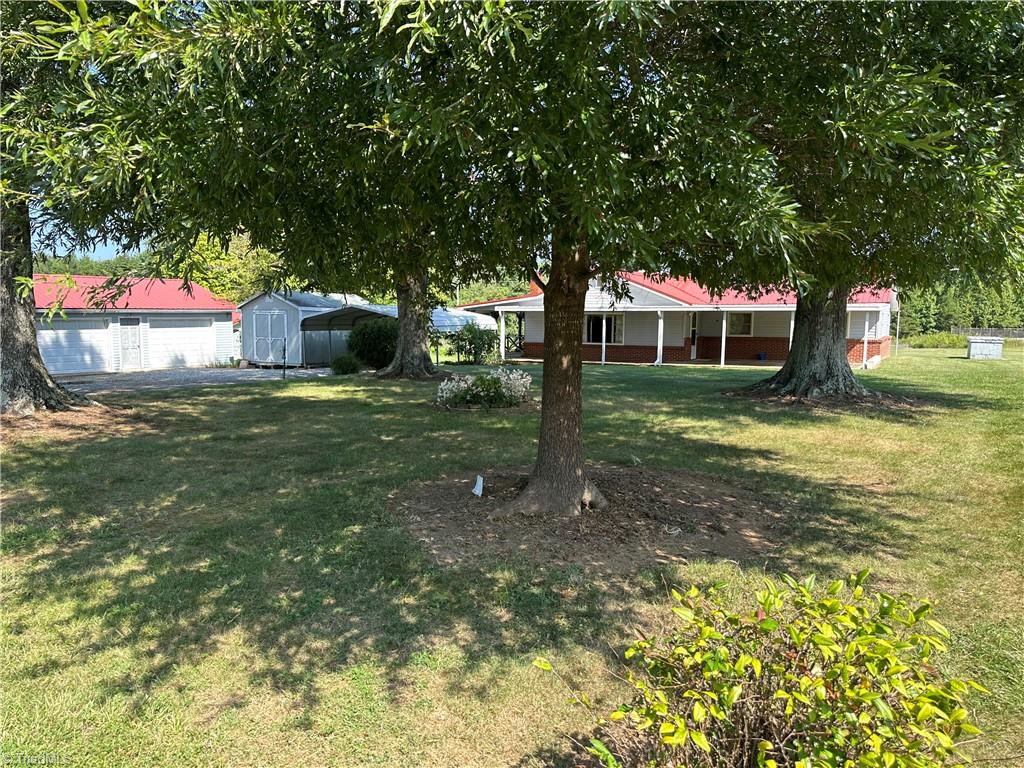 128 Towery Road Mocksville, NC 27028 - Photo 1 of 13 Gallery Image 1