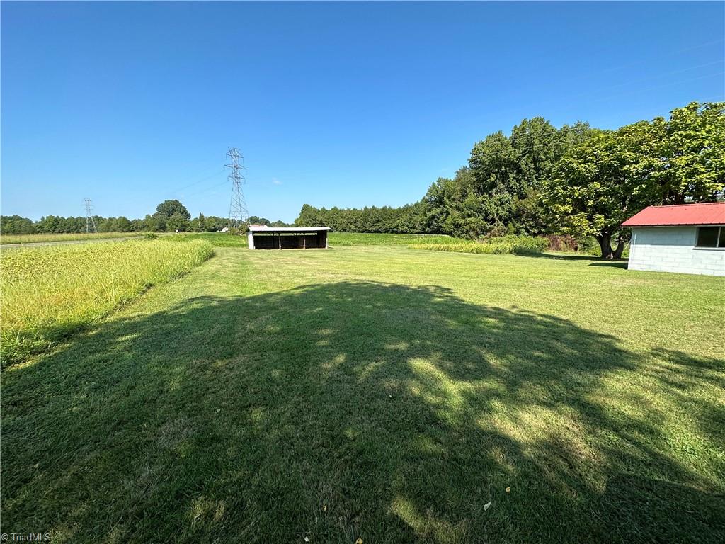 128 Towery Road Mocksville, NC 27028 - Photo 4 of 13 Gallery Image 4
