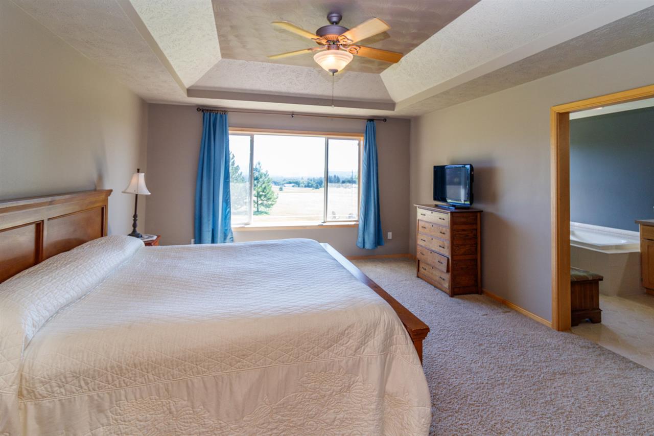 20716 North Division Road Colbert, WA 99005 - Photo 14 of 50
