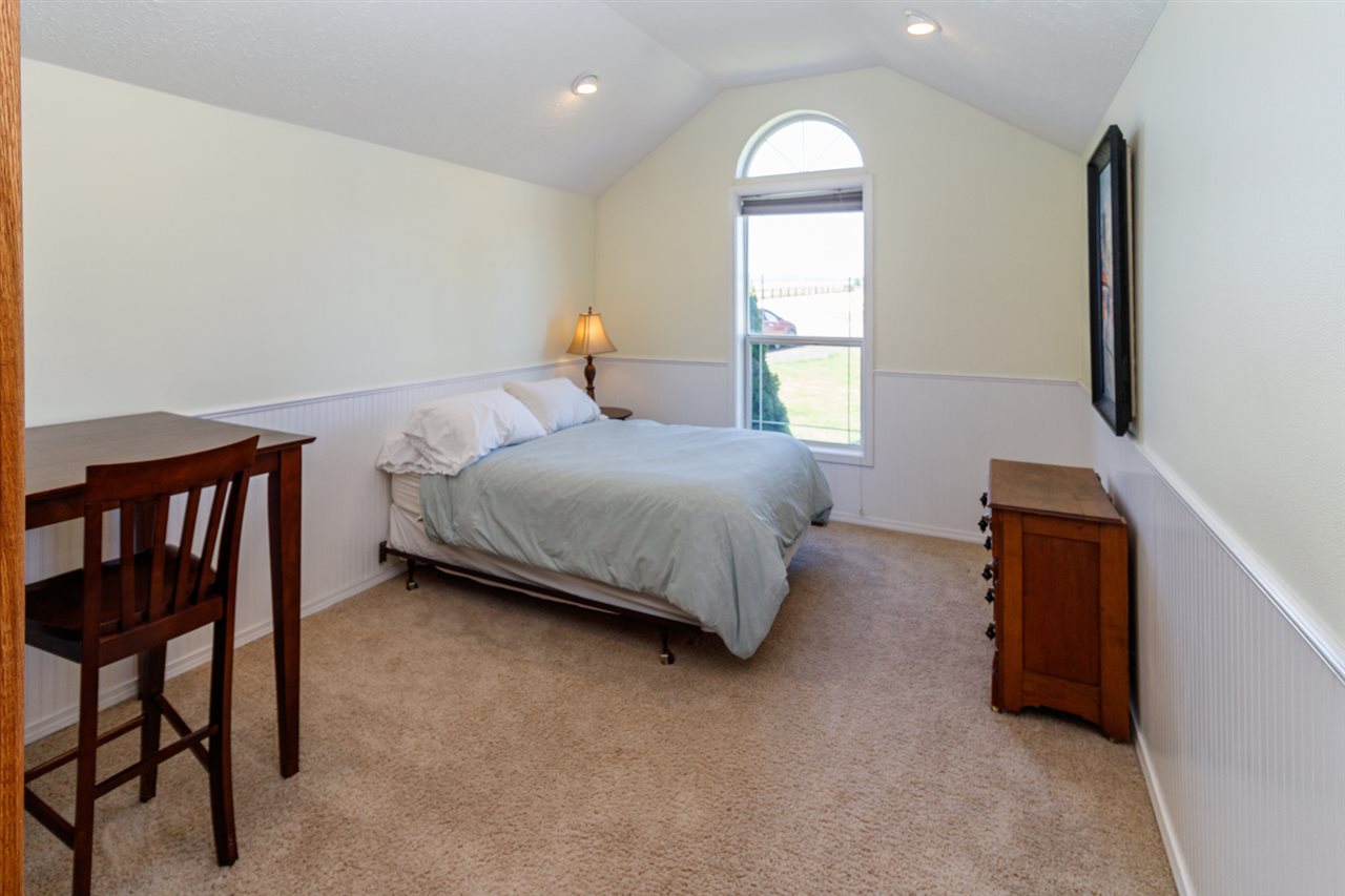 20716 North Division Road Colbert, WA 99005 - Photo 23 of 50