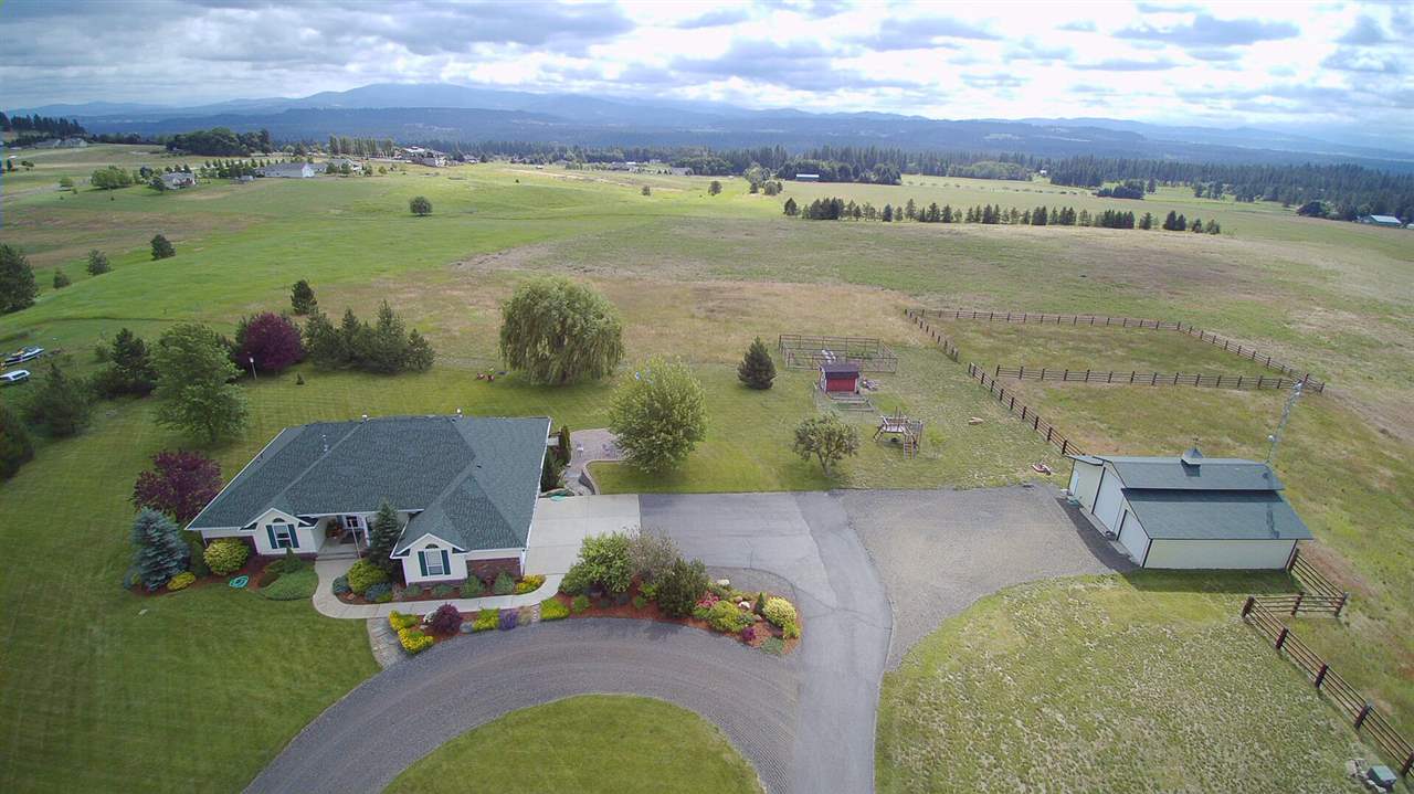 20716 North Division Road Colbert, WA 99005 - Photo 4 of 50