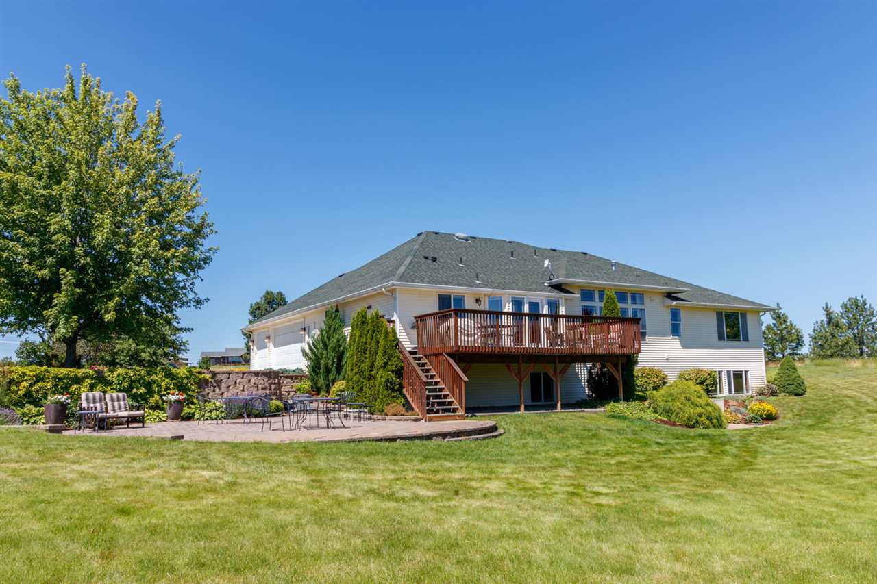 20716 North Division Road Colbert, WA 99005 - Photo 5 of 50