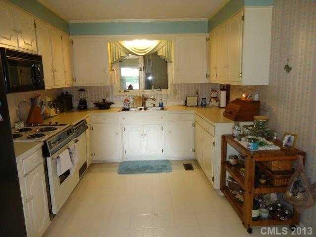 8168 Normandy Road Denver, NC 28037 - Photo 4 of 11
