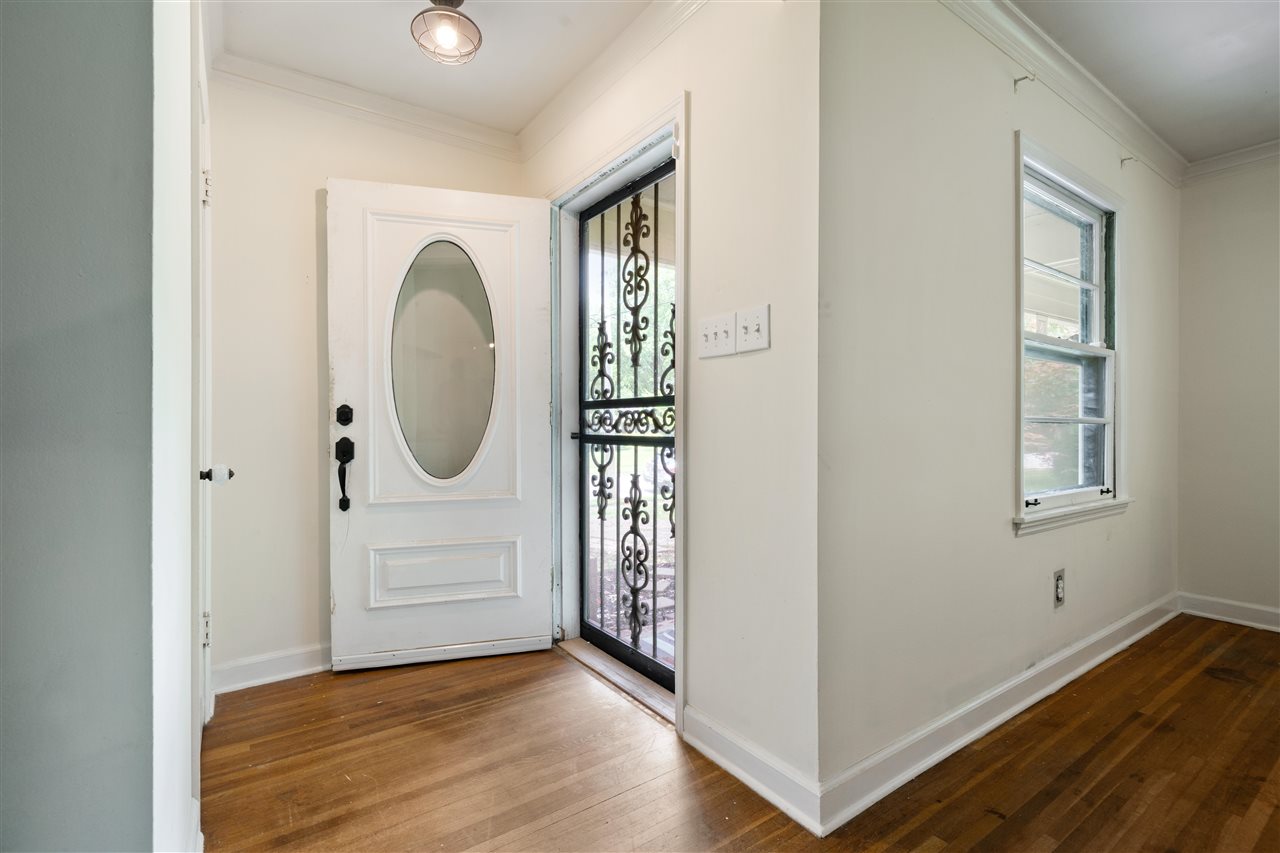 1562 Sea Isle Road Memphis, TN 38117 - Photo 5 of 24