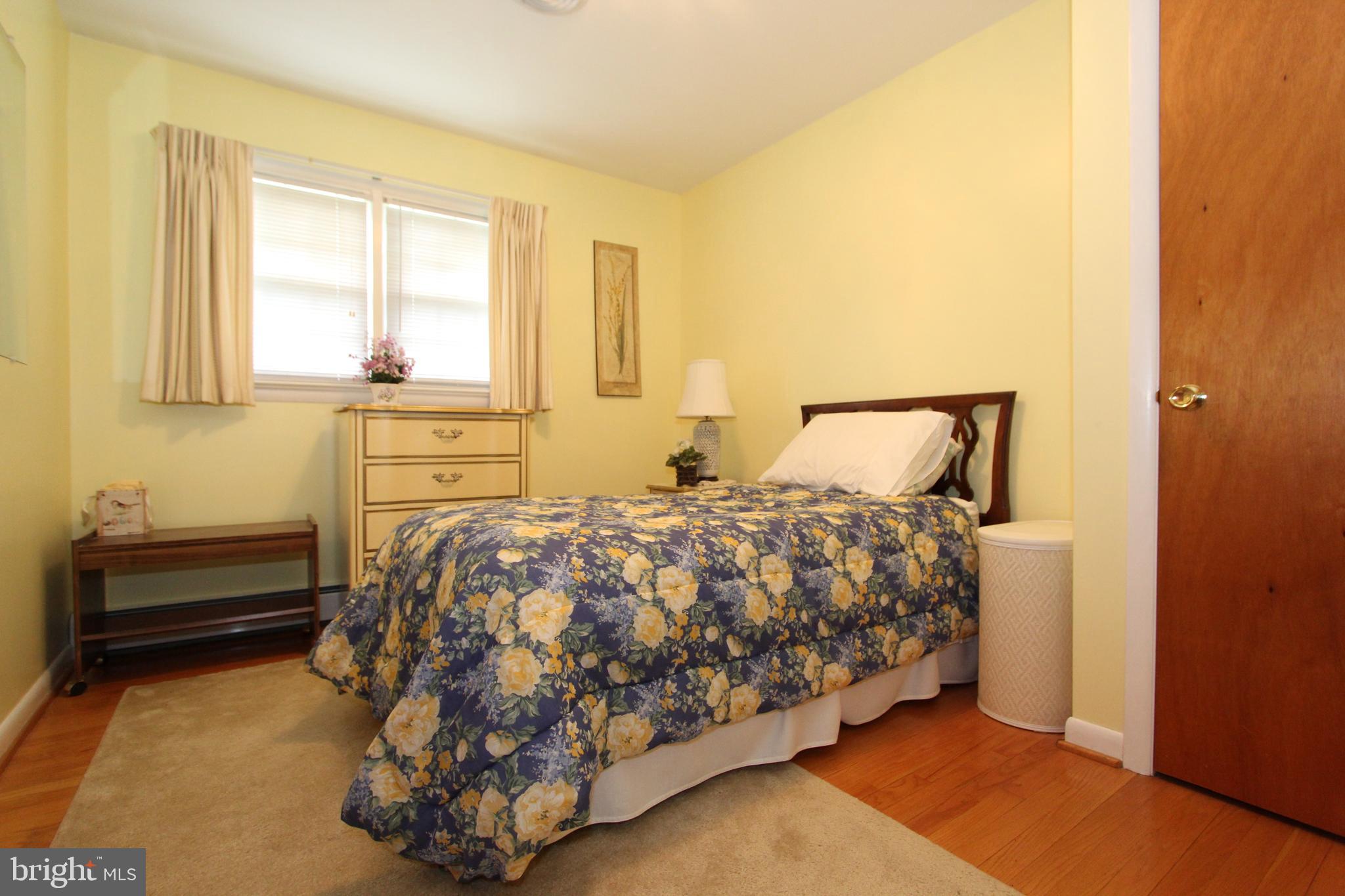 7930 Edgewood Farm Road Frederick, MD 21702 - Photo 23 of 53 Bedroom 3