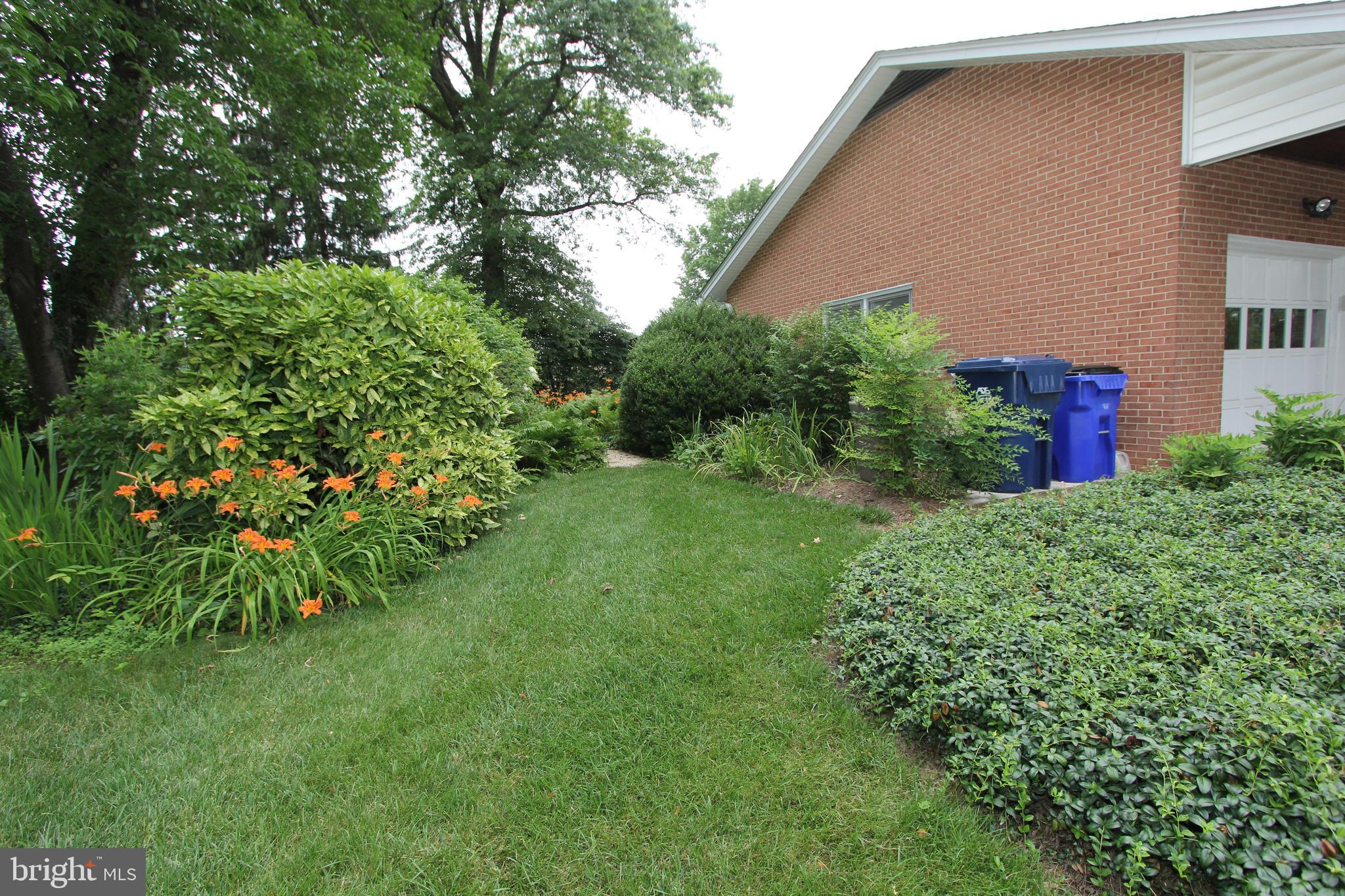 7930 Edgewood Farm Road Frederick, MD 21702 - Photo 36 of 53 Walk into the private backyard